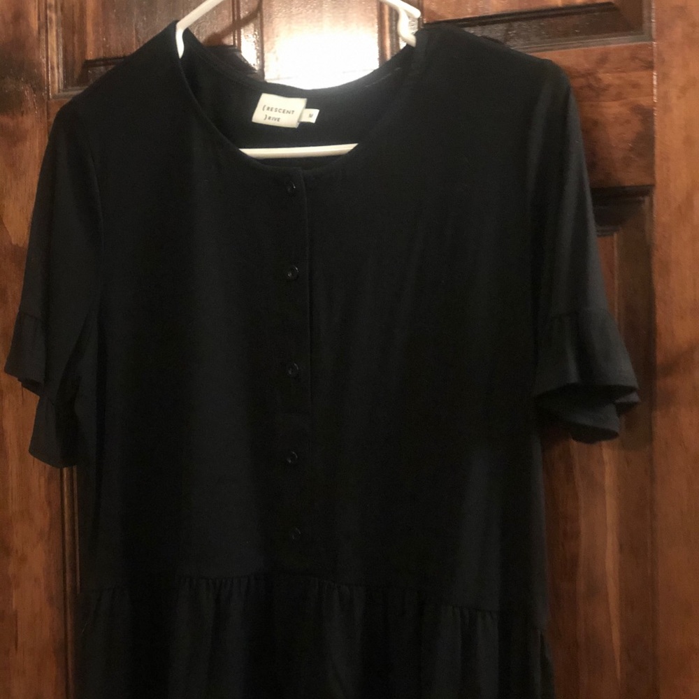 NWT Sunmer Black Flare Top